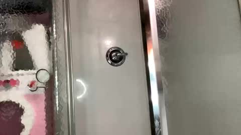 lovetitsandass678 online show from February 4, 2025, 9:49 am