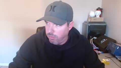 Love2Game online show from February 18, 2026, 12:06 am