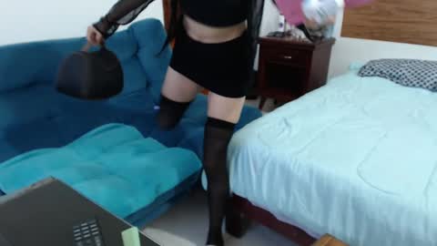 cutelucy 3 online show from January 6, 2025, 12:35 pm