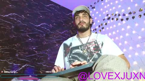 lovexjuxn77 online show from May 5, 2026, 1:24 am