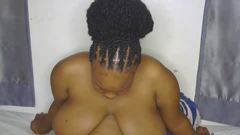 loveytiana online show from March 10, 2026, 2:22 pm