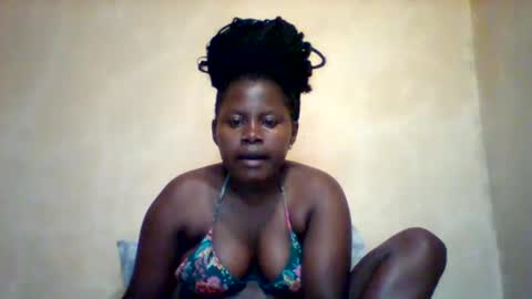 loviett online show from May 16, 2026, 12:15 pm