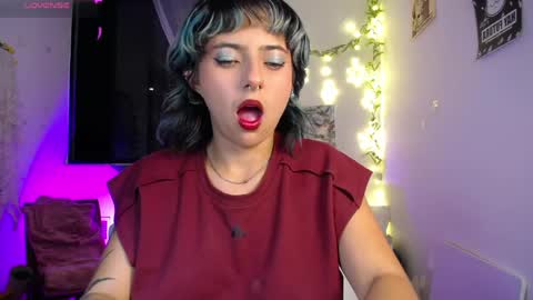 Snapshot of loving_alma chatting on April 11, 2026, 3:33 am loving_alma online show from April 11, 2026, 3:33 am