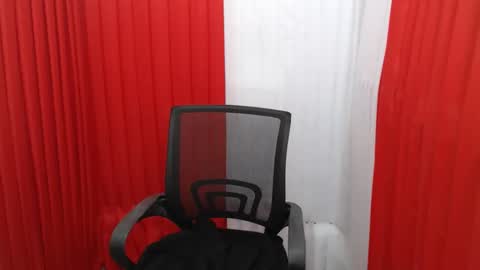 Scarlet online show from February 2, 2026, 10:47 am