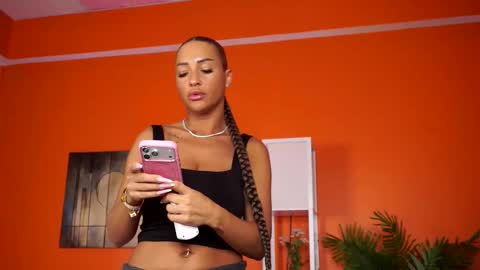 Nora online show from February 11, 2026, 7:02 am