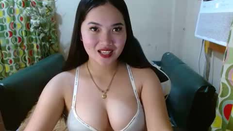 Marie online show from March 19, 2026, 1:26 pm