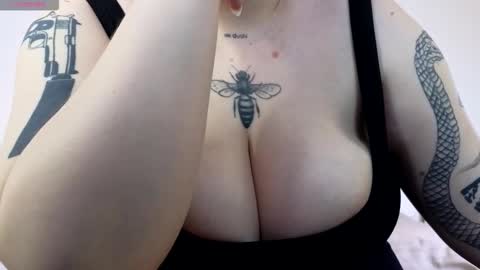 Call me Aphrodite online show from March 17, 2026, 7:12 am