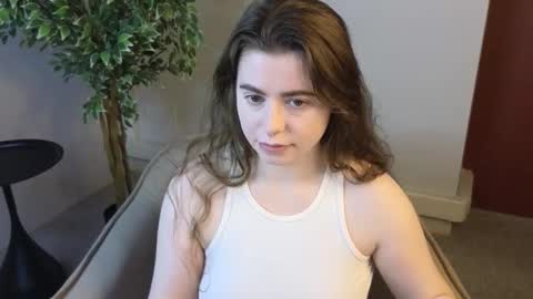 Snapshot of lovingwhisperr chatting on March 21, 2026, 1:54 am Erika online show from March 21, 2026, 1:54 am