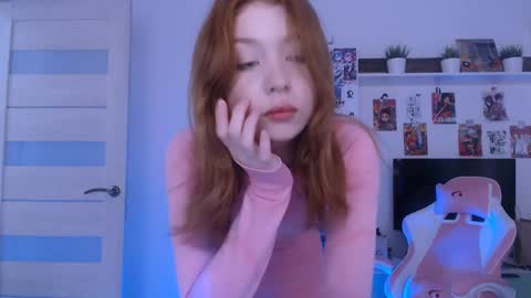 Loly online show from December 11, 2024, 8:50 pm