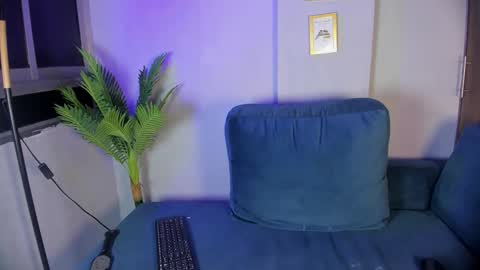 Lowiel online show from January 17, 2026, 5:05 pm