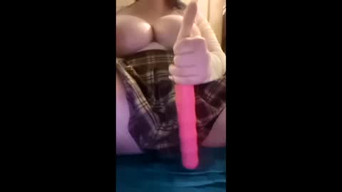 lowlightlace online show from February 10, 2026, 9:08 pm