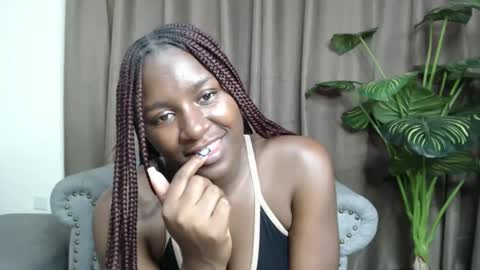Snapshot of loyalcutie chatting on January 17, 2025, 4:39 am loyalcutie online show from January 17, 2025, 4:39 am