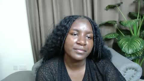 Snapshot of loyalcutie chatting on March 10, 2025, 4:38 am loyalcutie online show from March 10, 2025, 4:38 am