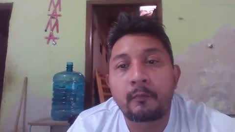 lpmauriciosantamaria online show from April 12, 2026, 3:17 pm