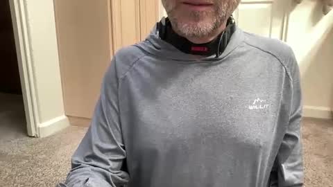 Snapshot of lqi chatting on October 7, 2025, 10:18 pm lqi online show from October 7, 2025, 10:18 pm