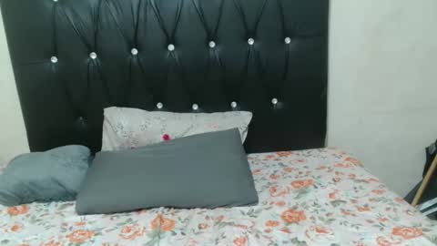 lsnnickykhanyile online show from October 28, 2025, 10:34 pm