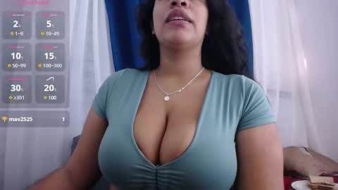 Lucia online show from January 26, 2025, 1:58 pm