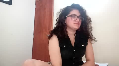 luana363 online show from August 6, 2026, 6:32 pm