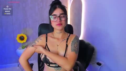 Luana online show from September 27, 2025, 12:10 pm