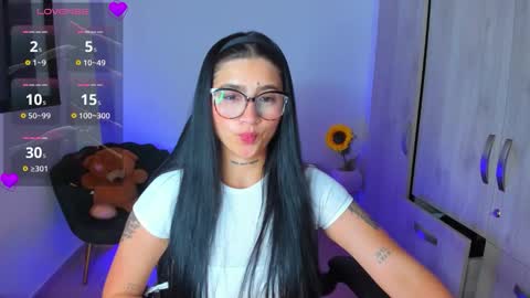 Luana online show from March 25, 2026, 12:00 pm