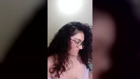 luanapowerful online show from June 22, 2026, 2:57 am