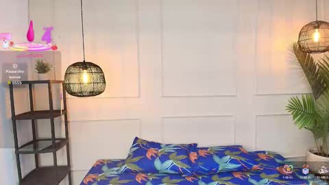 Snapshot of luandy_ chatting on October 12, 2025, 8:08 pm lUAN online show from October 12, 2025, 8:08 pm