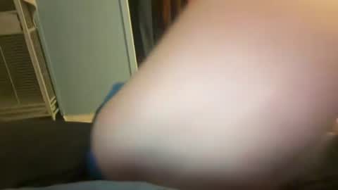 lubthemtitties online show from August 5, 2026, 3:20 am
