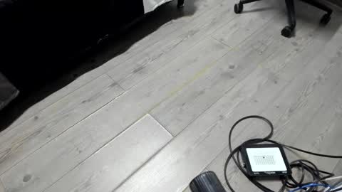 luca_morettii online show from December 19, 2025, 12:12 pm