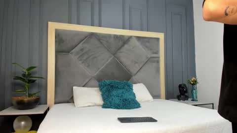 luca_morettii online show from February 8, 2026, 12:14 am