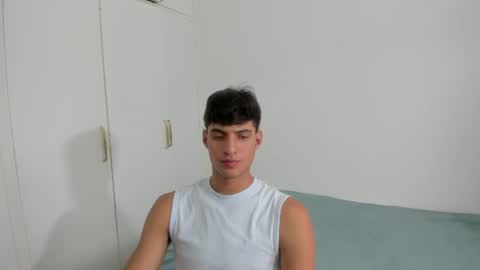 lucacosta19 online show from June 20, 2026, 7:38 pm
