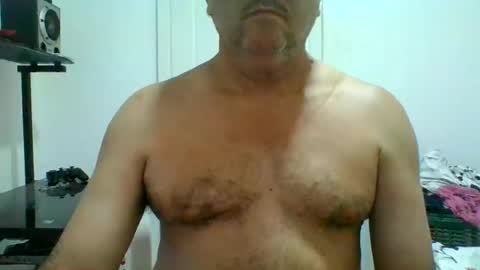 lucar05 online show from June 24, 2026, 7:57 pm