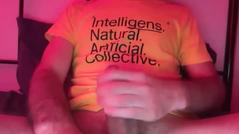 lucas225555 online show from April 22, 2026, 2:29 pm
