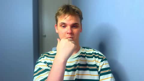 Lucas Gill online show from October 19, 2025, 10:43 pm