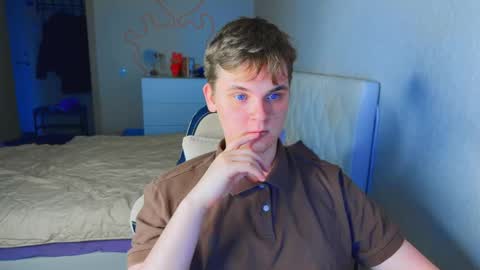 Lucas Gill online show from February 10, 2026, 12:31 pm