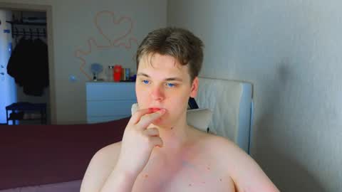 Lucas Gill online show from March 14, 2026, 4:51 am