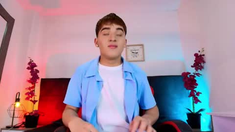 Lucas lovee online show from April 11, 2026, 1:26 pm