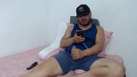 Snapshot of lucas_montesori chatting on March 2, 2025, 9:53 am Lucas Montesori online show from March 2, 2025, 9:53 am