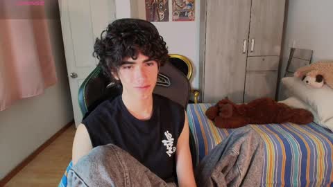 Snapshot of lucas_xo chatting on April 8, 2026, 11:27 pm lucas_xo online show from April 8, 2026, 11:27 pm
