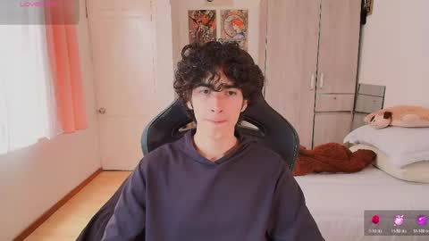 Snapshot of lucas_xo chatting on May 16, 2026, 6:28 pm lucas_xo online show from May 16, 2026, 6:28 pm