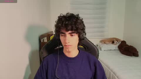 lucas_xo online show from June 11, 2026, 4:10 am