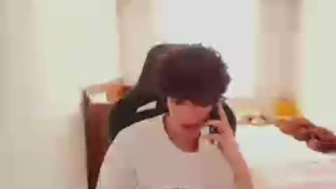 lucas_xo online show from June 24, 2026, 6:40 pm