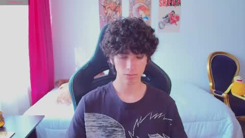 lucas_xo online show from July 3, 2026, 8:59 pm