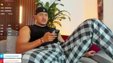 LUCA SANTOS online show from November 26, 2025, 1:17 am