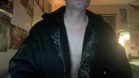 lucascrown online show from February 2, 2026, 6:45 am