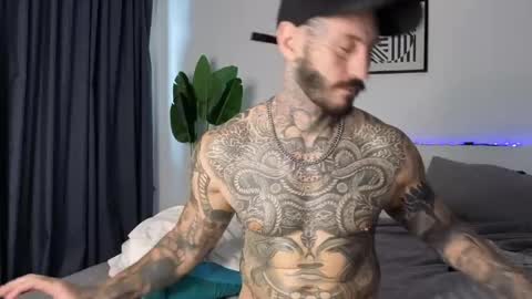 lucasexclusive online show from May 4, 2026, 5:36 am