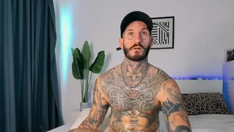 lucasexclusive online show from May 8, 2026, 5:57 am