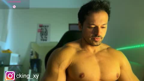 lucasfit24 online show from March 23, 2026, 2:43 pm