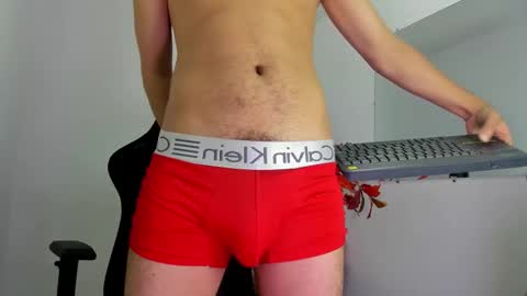 LUCAS TORREZ online show from January 13, 2026, 10:26 pm