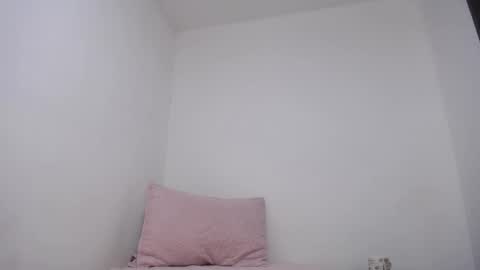 Snapshot of luccy21_ chatting on March 9, 2026, 9:35 am lucy online show from March 9, 2026, 9:35 am