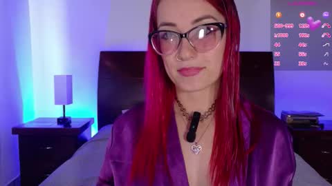 Snapshot of luccycollins_ chatting on September 20, 2025, 2:40 pm Luccy online show from September 20, 2025, 2:40 pm